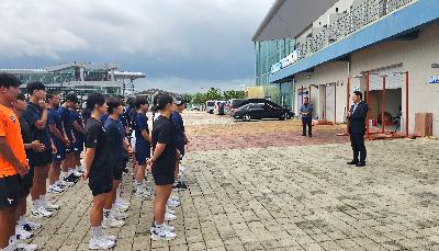 조정 전지훈련 격려(24. 7. 23일) 2.jpg